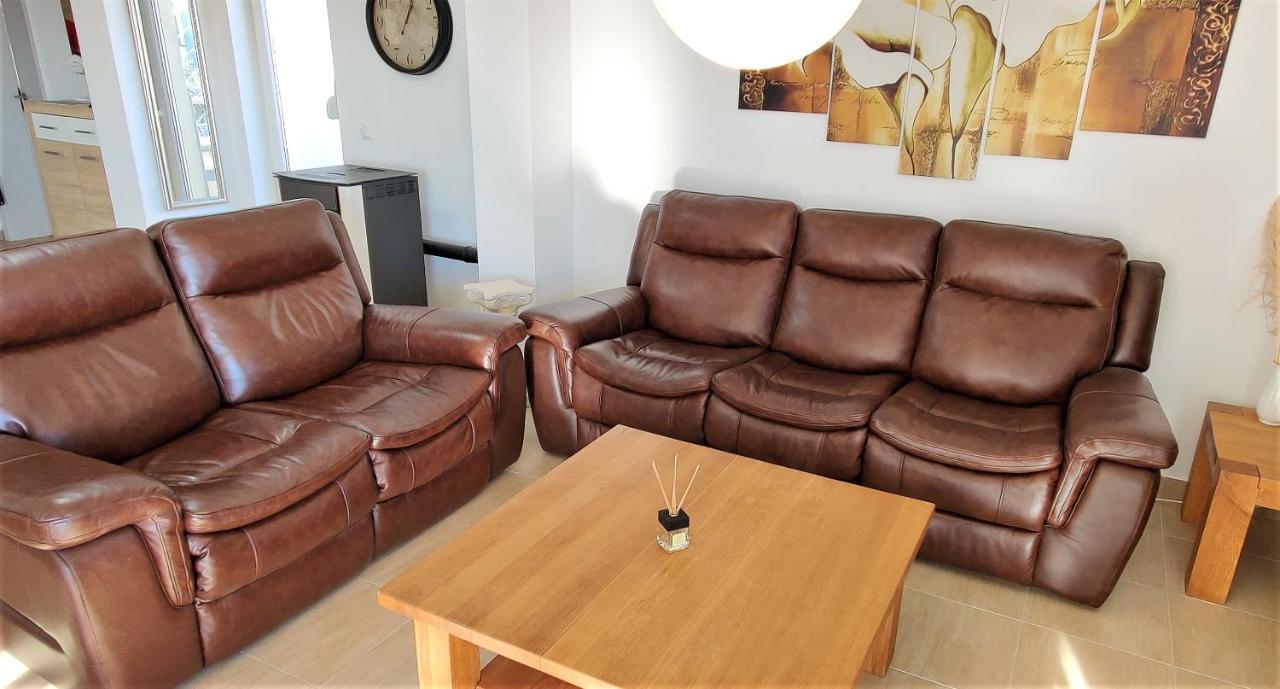 Apartments Le Mare - Pool, Sandstrand, Meerblick, W-Lan, Grill Privlaka  Bagian luar foto