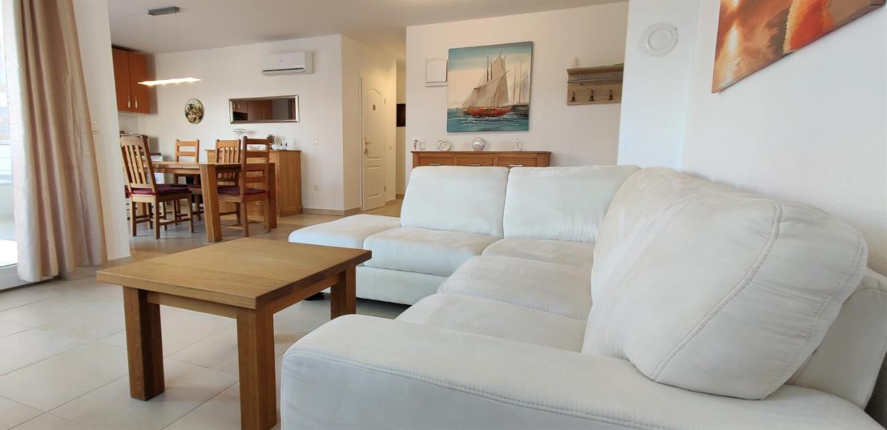 Apartments Le Mare - Pool, Sandstrand, Meerblick, W-Lan, Grill Privlaka  Bagian luar foto