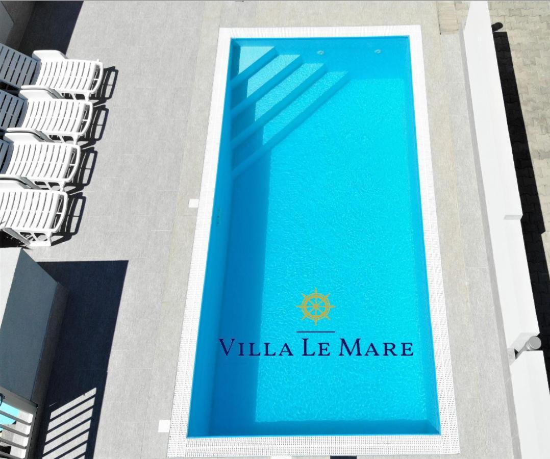 Apartments Le Mare - Pool, Sandstrand, Meerblick, W-Lan, Grill Privlaka  Bagian luar foto