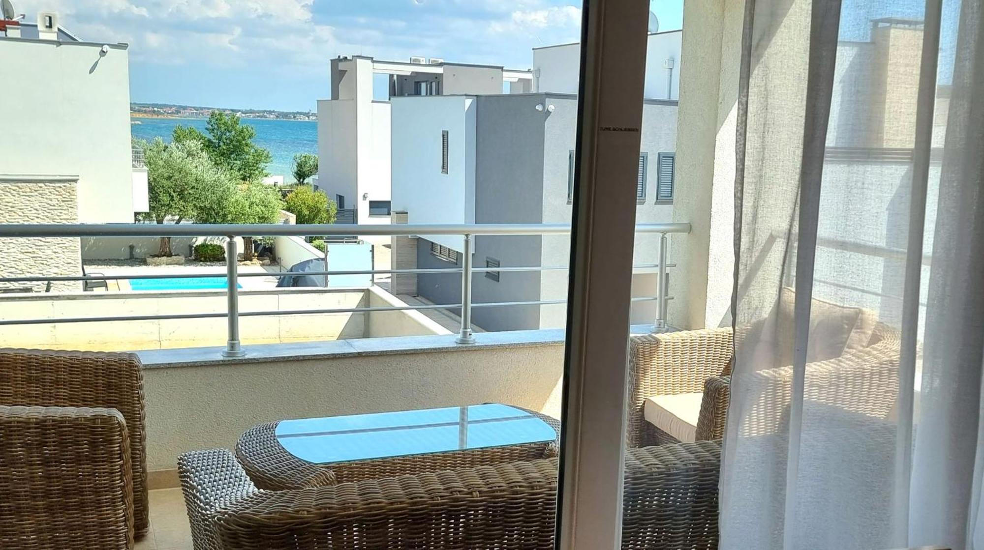 Apartments Le Mare - Pool, Sandstrand, Meerblick, W-Lan, Grill Privlaka  Bagian luar foto