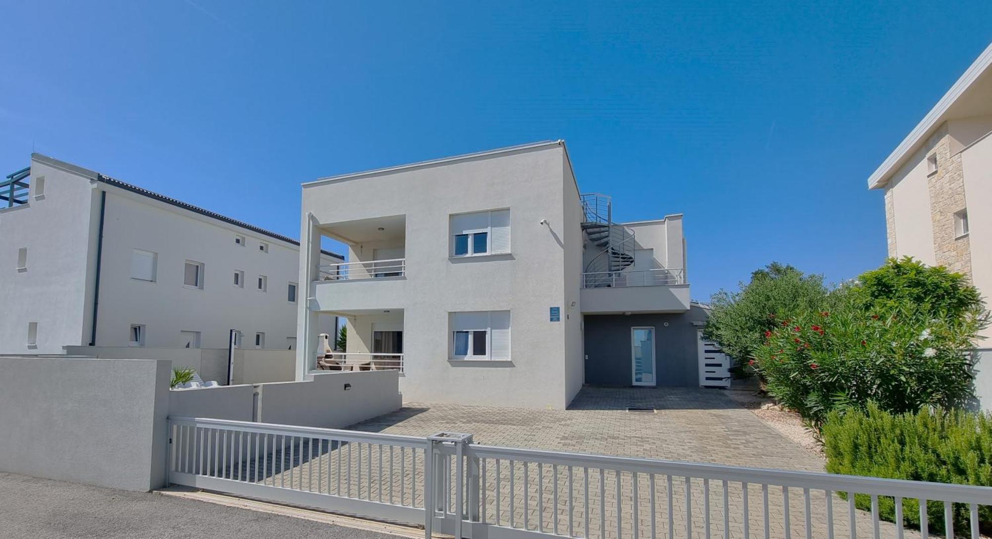 Apartments Le Mare - Pool, Sandstrand, Meerblick, W-Lan, Grill Privlaka  Bagian luar foto