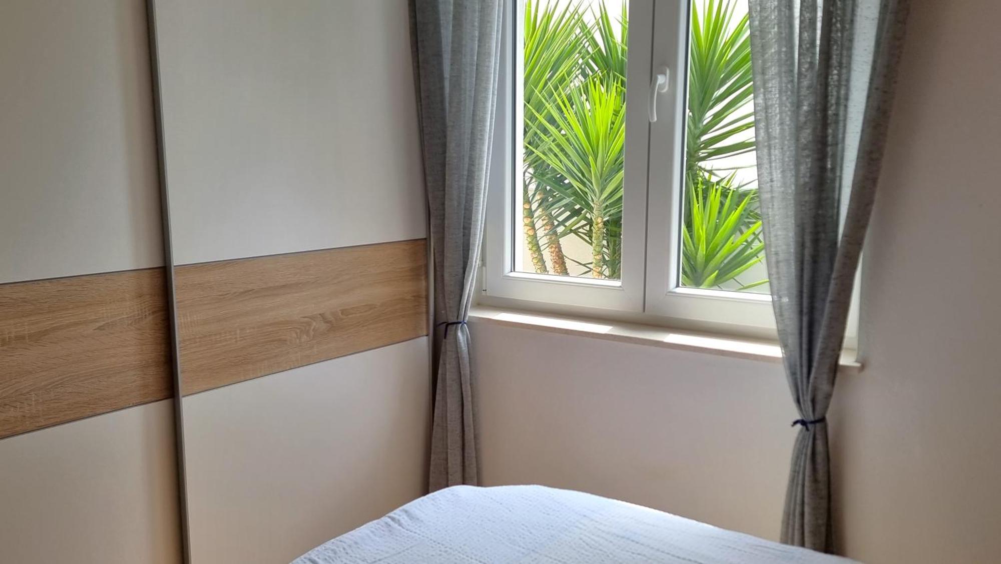 Apartments Le Mare - Pool, Sandstrand, Meerblick, W-Lan, Grill Privlaka  Bagian luar foto