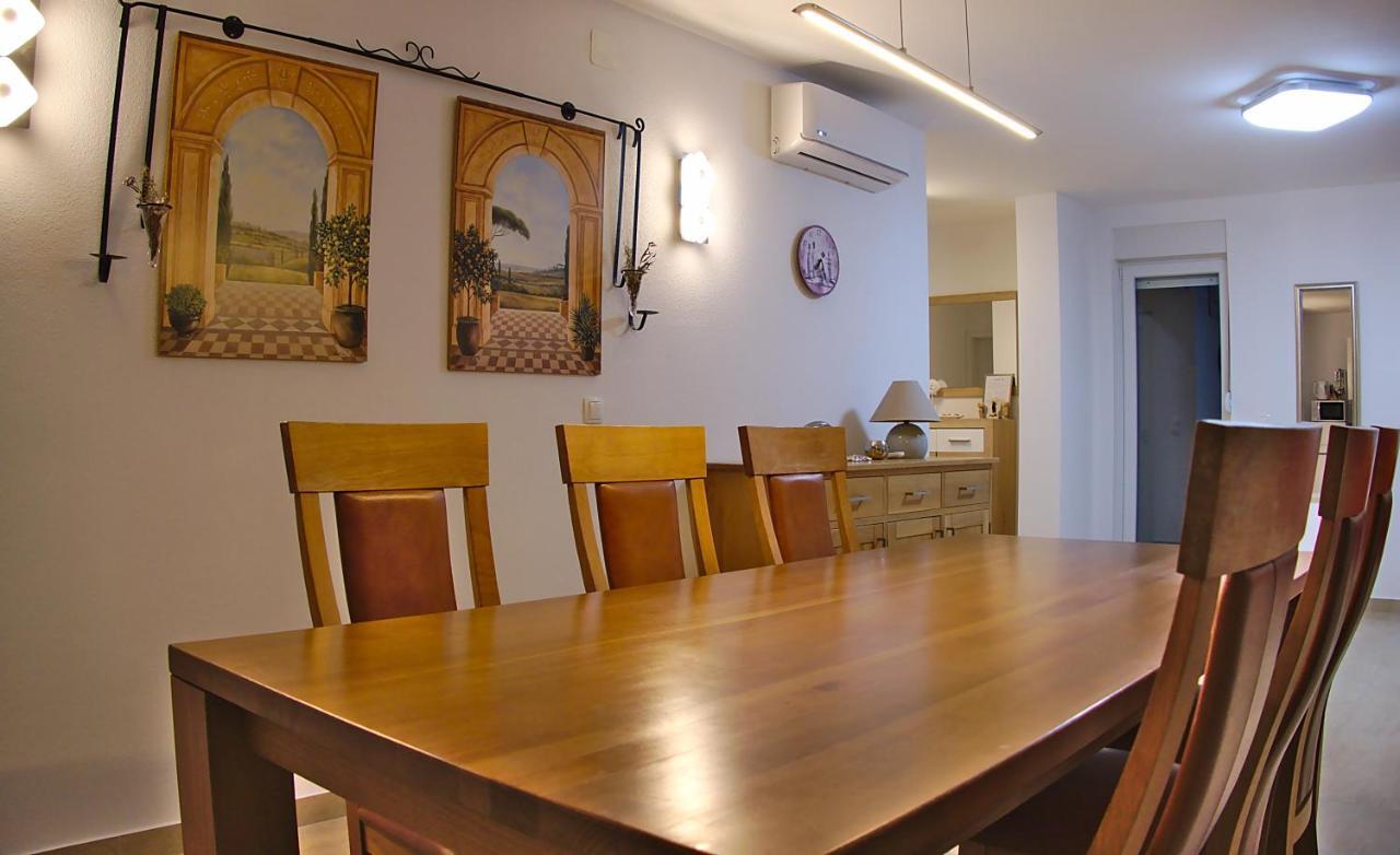 Apartments Le Mare - Pool, Sandstrand, Meerblick, W-Lan, Grill Privlaka  Bagian luar foto